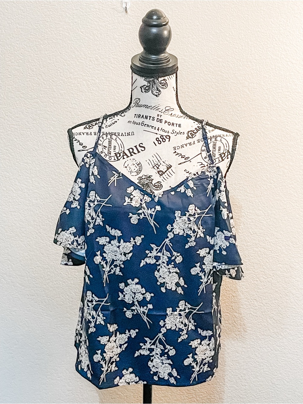 SHEIN Navy Blue and White Floral Cold-Shoulder Cami Top